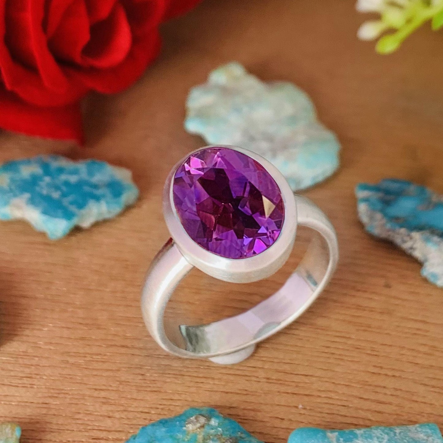 Faceted Oval Purple Amethyst Statement Ring in 925 Silver