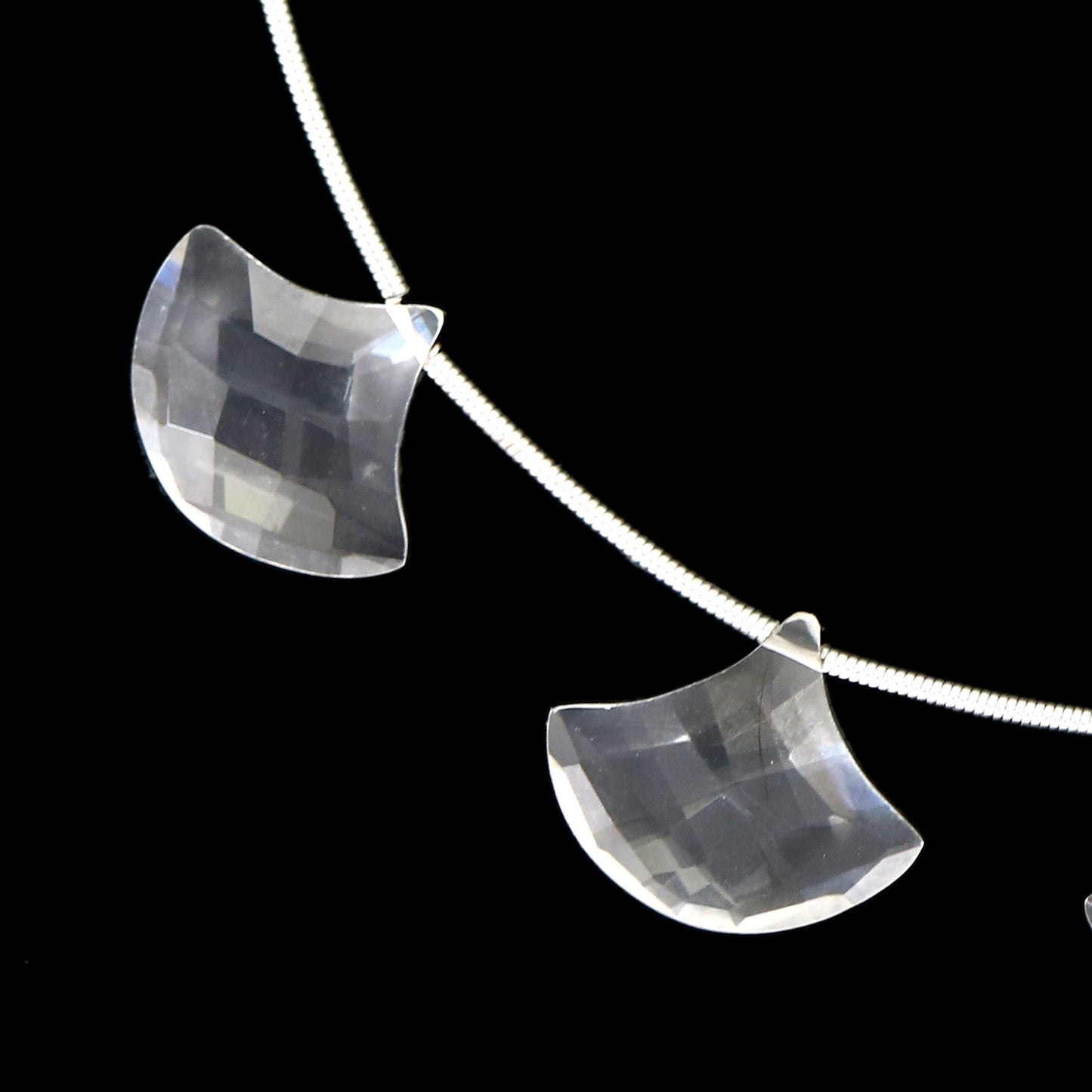 Faceted Crystal Quartz Carving Beads, Fancy Gemstone Jewelry (17mmx14mm, 4 Pieces)