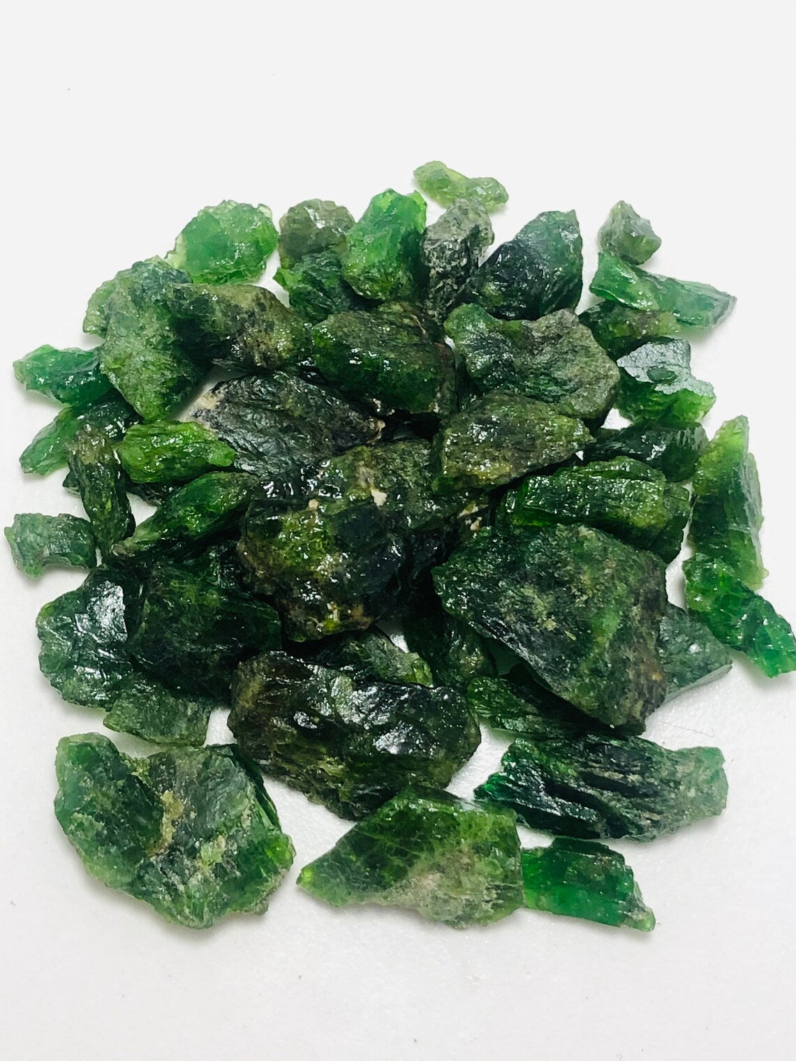 Natural Raw Chrome Diopside Crystals (10 pcs) | 10-18mm Rough Healing Stones