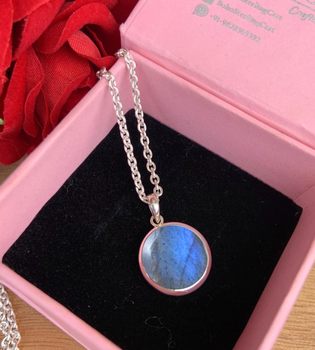 Labradorite Solitaire Necklace – Dainty Gold Vermeil or Sterling Silver Pendant - BeadsBoatInc