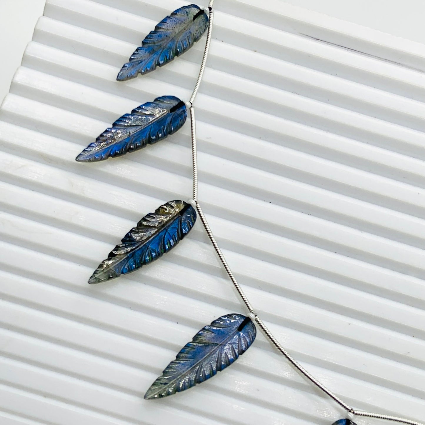 Natural Labradorite Leaf Beads, AAA Blue Flash, 10 Pcs