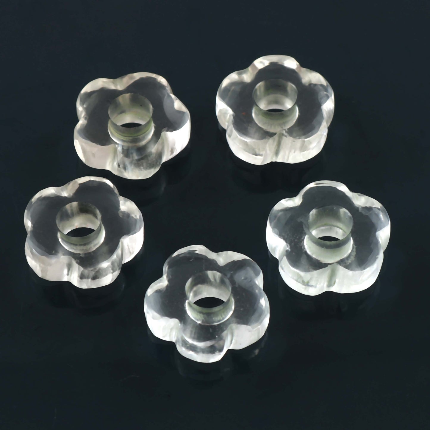 5 Pcs Natural Crystal Quartz Smooth Flower Shape Gemstone Beads, Carved Crystal Quartz Smooth Gemstone Beads 15mm, making For Beads Bracelet