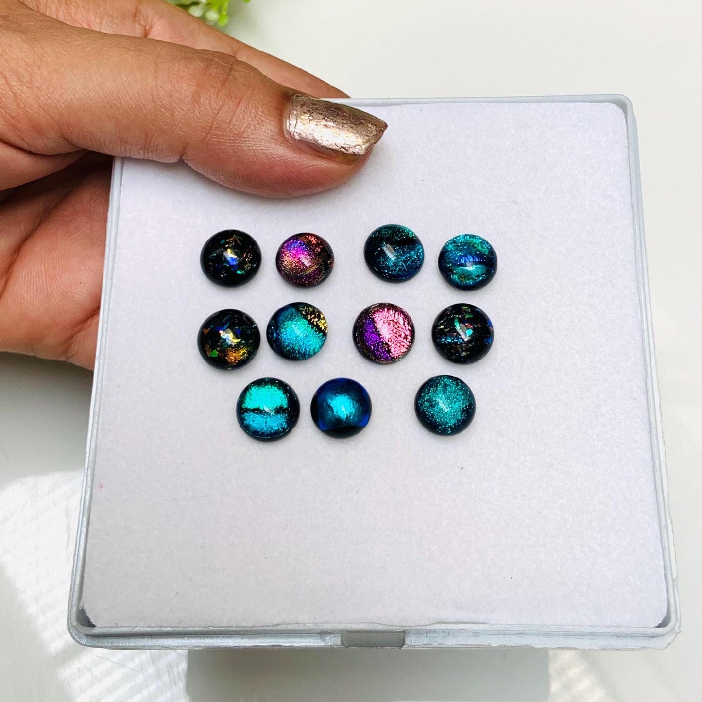 12 Pcs Dichroic Glass Cabochons, Shimmering Rainbow Stones, 10mm
