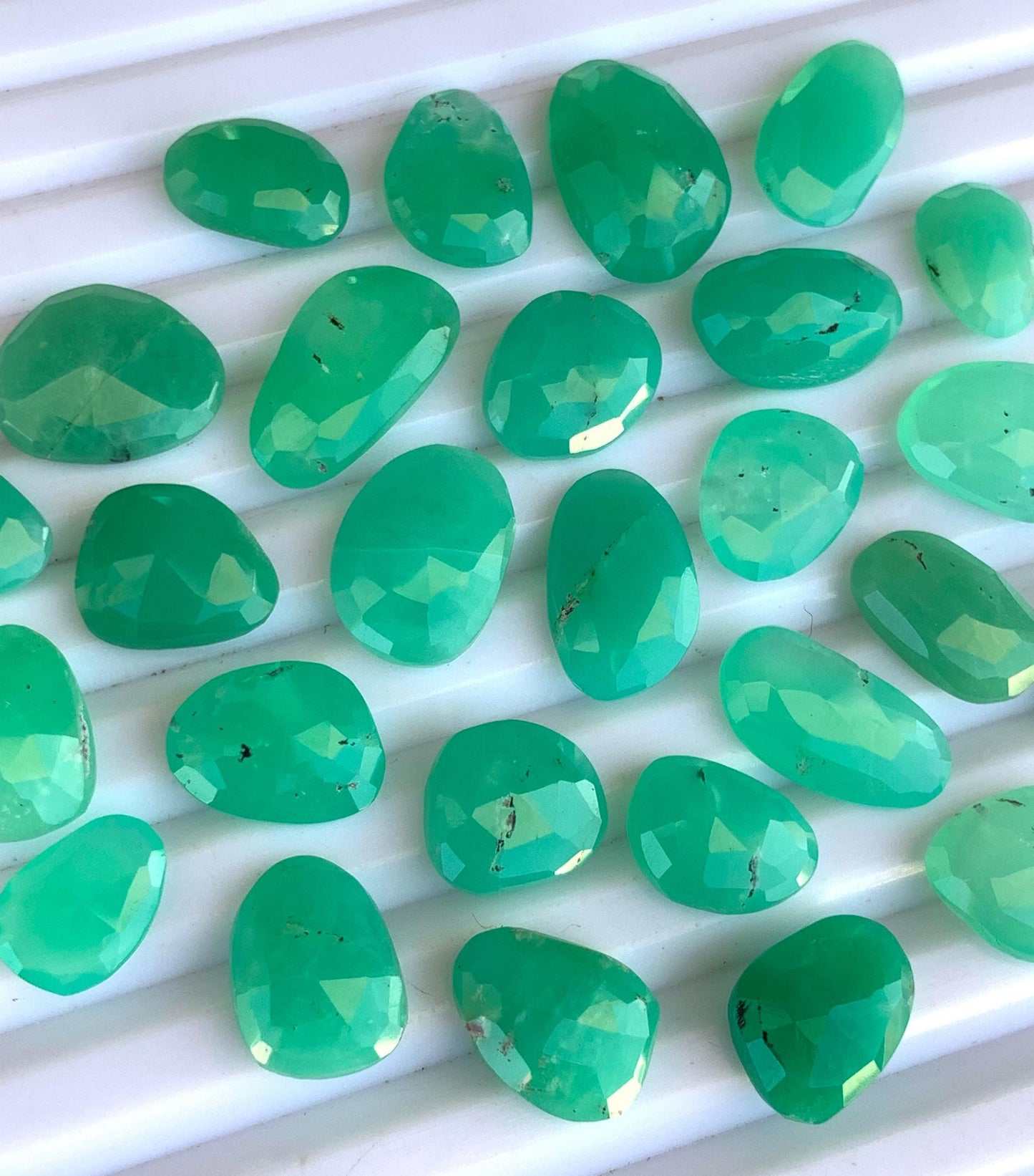 Natural Chrysoprase Chalcedony Rose Cut Slices Cabochons, Faceted Rose Cut Flat Back Loose Gemstone, Chrysoprase Chalcedony Gemstone Slices