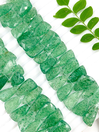 4 Inches Natural Green Strawberry Sail Crown Cut Gemstone Side drill Beads, Fancy shape Gemstone Briolette, Size 8x16 to 9x18mm gift for her