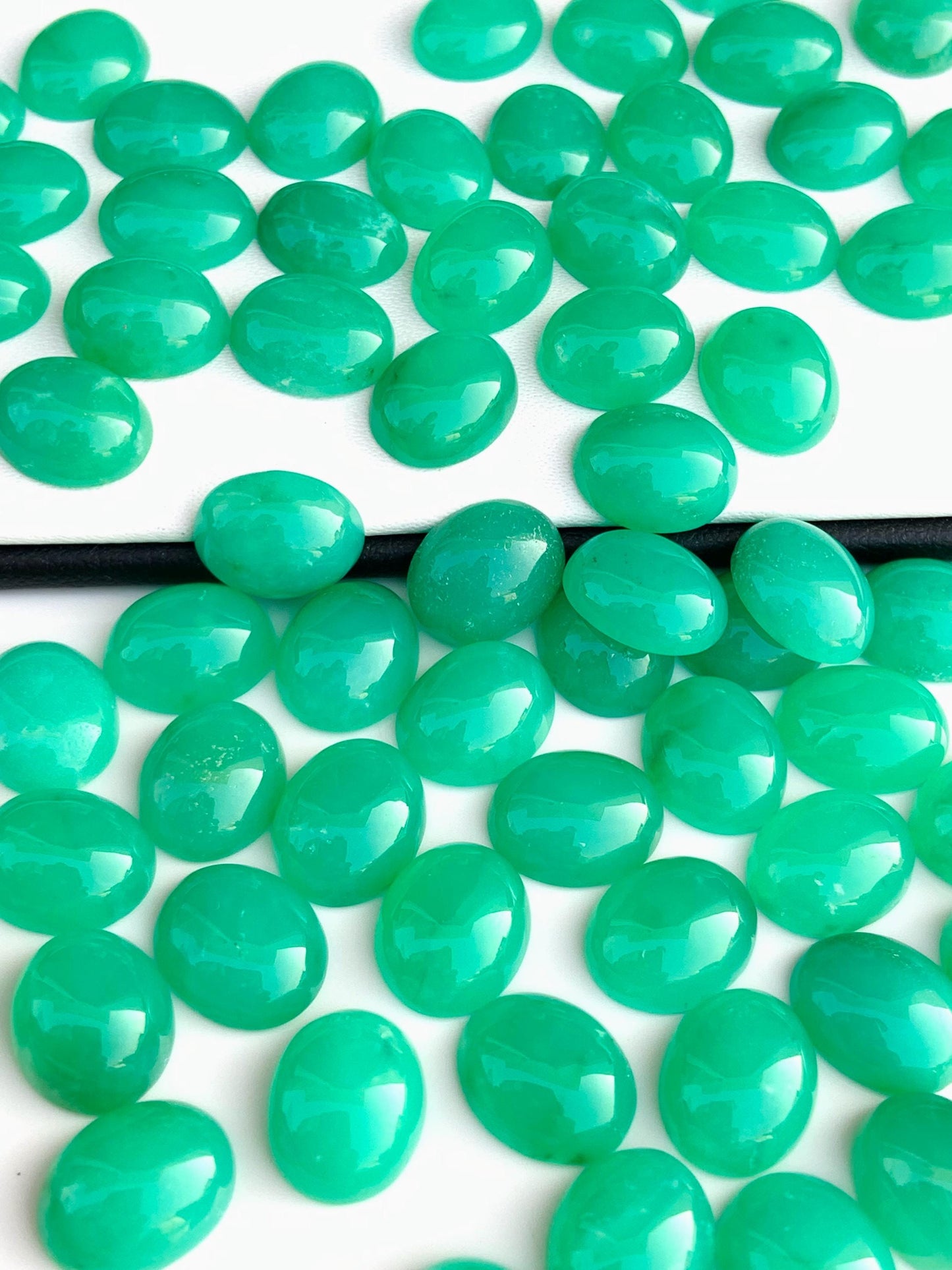 Natural Chrysoprase Chalcedony Smooth Oval Shape Gemstone Cabochon, CALIBRATED Loose Stone Cab, Oval Jewelry Making Cabs