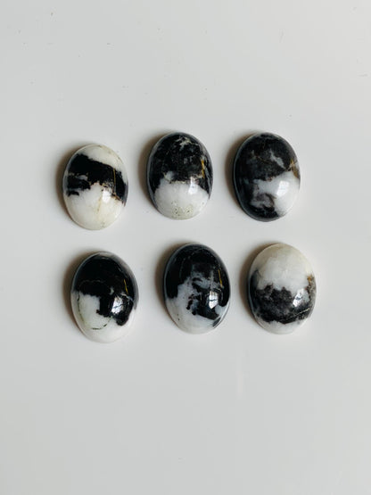Zebra Jasper Oval Cabochons, Black & White Gemstone (12x16mm)