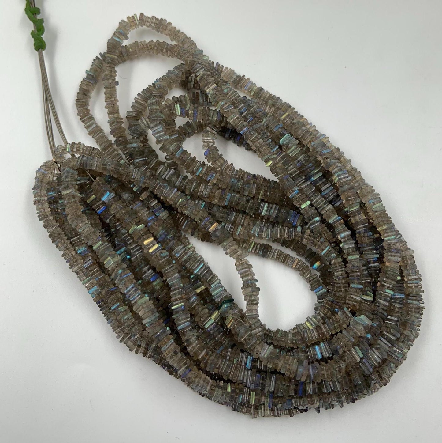 Blue Flash Labradorite Square Beads, Smooth Gemstone, 3–4mm, 18 Inch