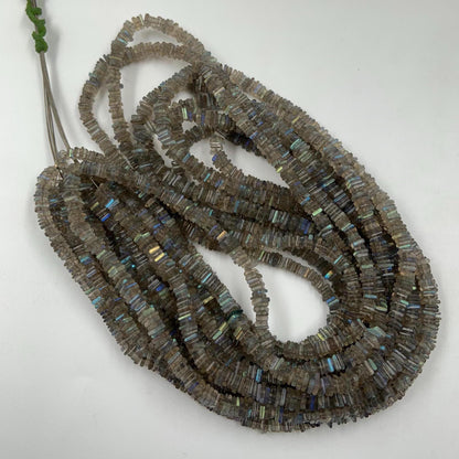 Blue Flash Labradorite Square Beads, Smooth Gemstone, 3–4mm, 18 Inch