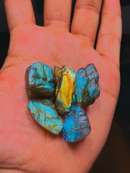 Natural Labradorite Multi Flashy Raw labradorite rough gemstone unshaped multi labradorite rough Size : 1" to 2" INCHES BBI1049