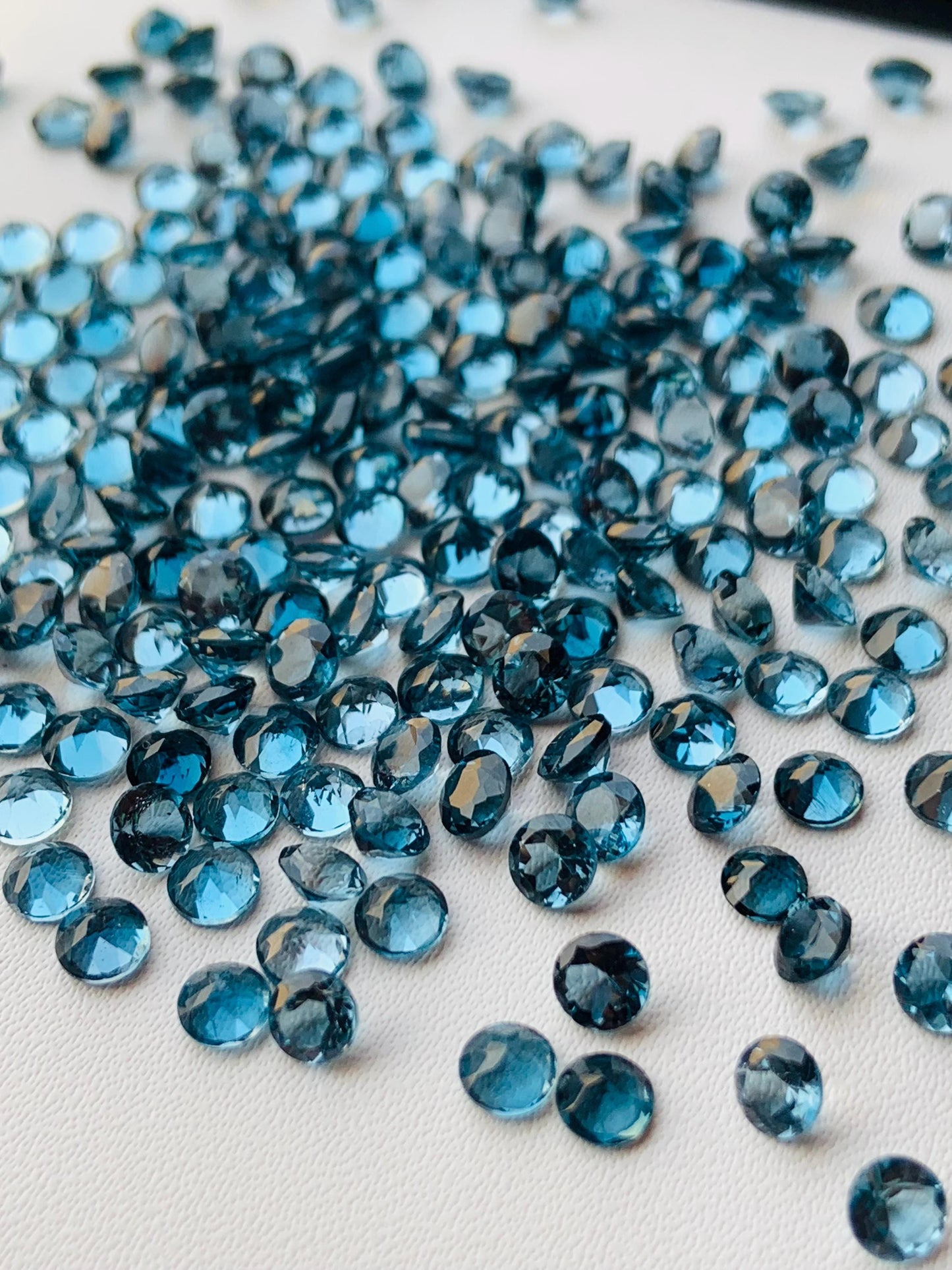 Natural London Blue Topaz Faceted Round Shape Cut Stone CALIBRATED Loose Stone Cut Round Jewelry Making Semi Precious Cut stone for rings