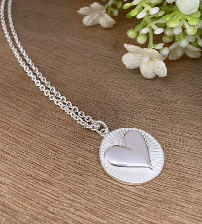 Personalized Name Necklace with Heart Pendant – Silver & Gold Jewelry Gift for Her