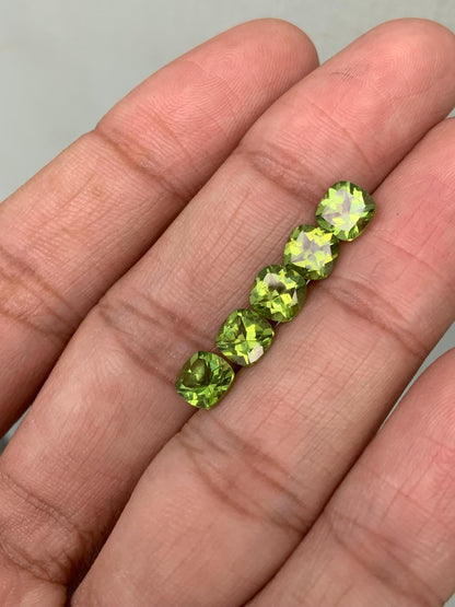 5 Pieces Natural Peridot Faceted Cushion Shape Gemstone , CALIBRATED Loose Cut Stone for Jewelry Making Cabochons Semi Precious Cutstone 6mm