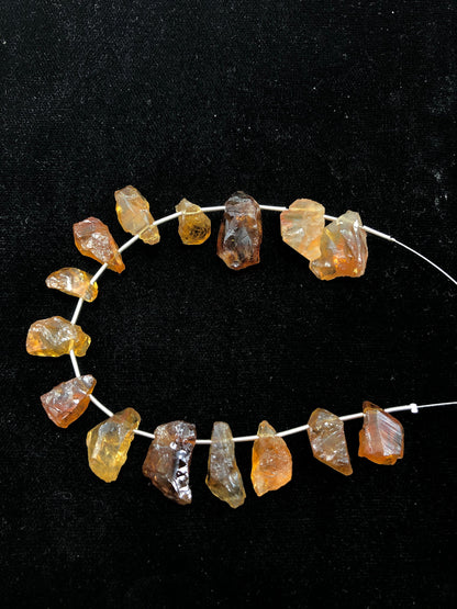 15 Pieces Natural Bear quartz Face Drill Rough Cluster Raw Healing crystal stones, Rough Bear quartz raw For Jewelry Making SKU- BBI865