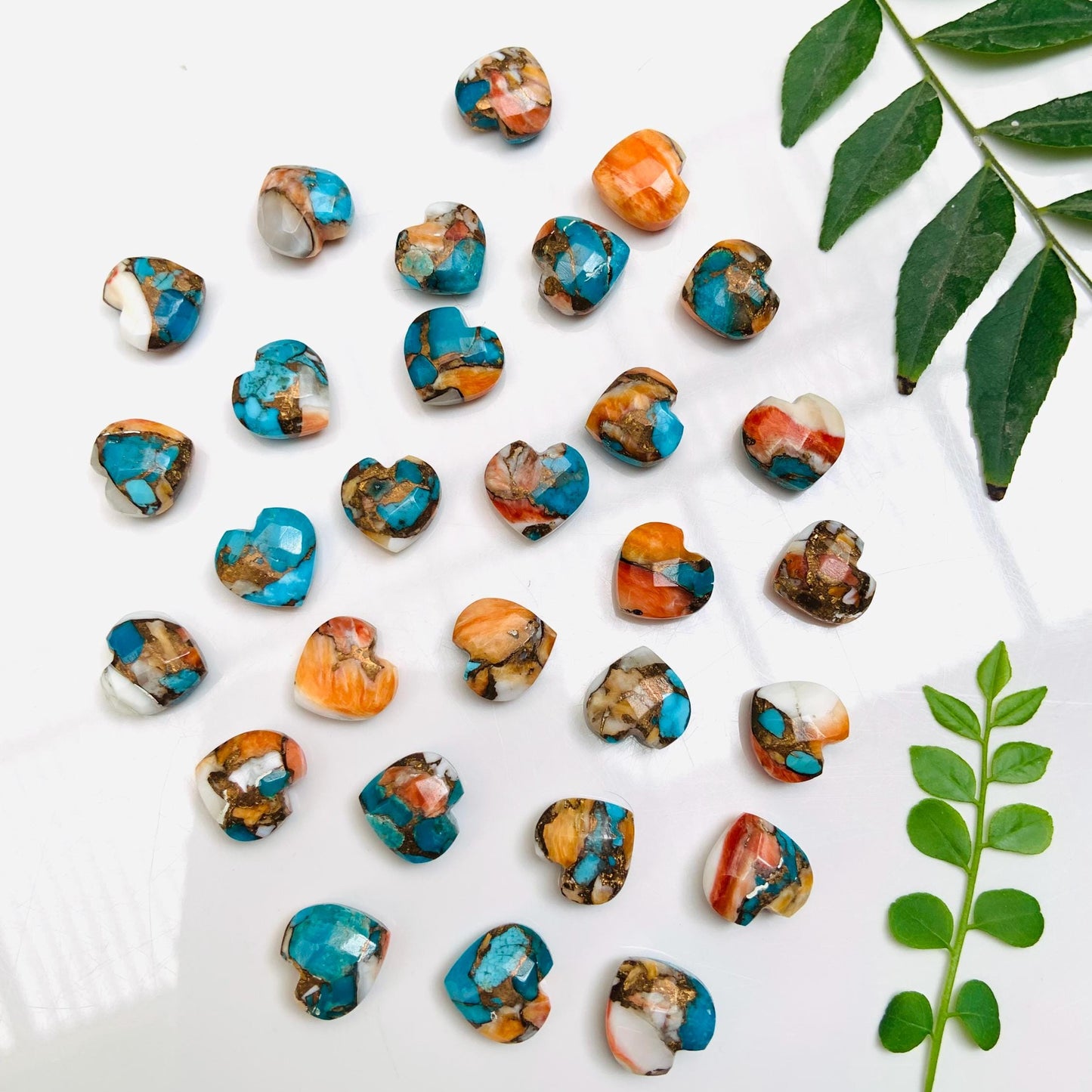 Natural Spiny Oyster Copper Turquoise Hand Carved Heart Shape Loose Gemstone Beads , Carved Heart Shape Gemstone Briolette Size 10mm BBI313