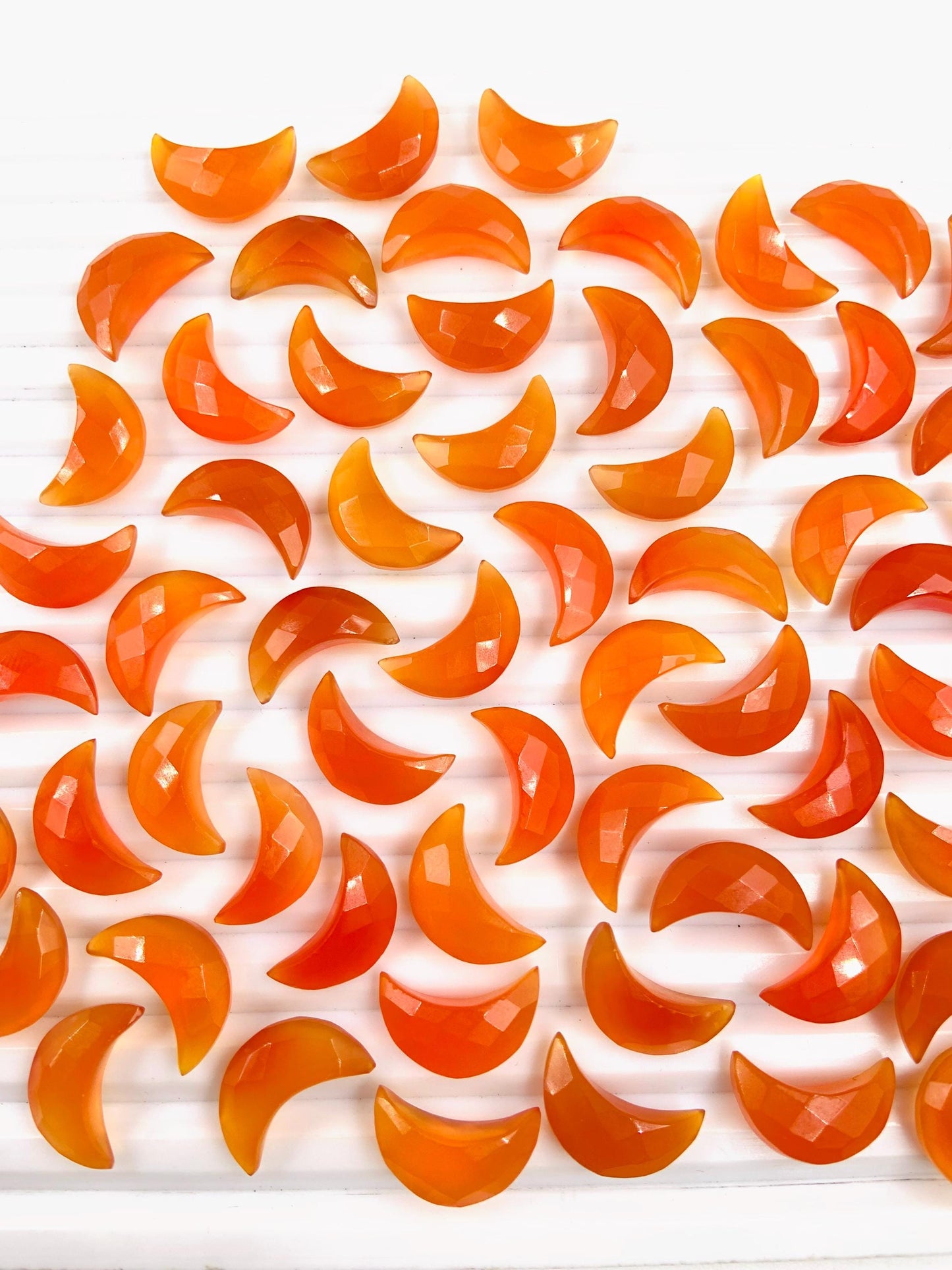 2 Pieces Natural Carnelian Faceted Crescent moon shape gemstone, carving gemstone, hand carved briolette moon gemstone, Size 7x16mm