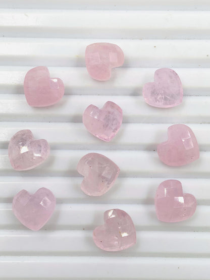 Natural Morganite Hand Carved Heart Shape Loose Gemstone Beads, Carved Heart Shape Gemstone Briolette Size 10mm
