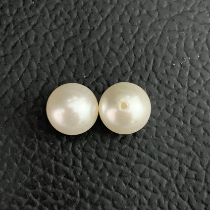 5818 Swarovski 8mm Crystal White (001 650) Round Half Drilled Pearls, Glass Beads for jewelry making, Color White Fresh Water Pearl