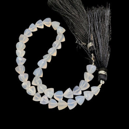 Natural Blue Lace Agate Faceted Trillion Briolette Beads