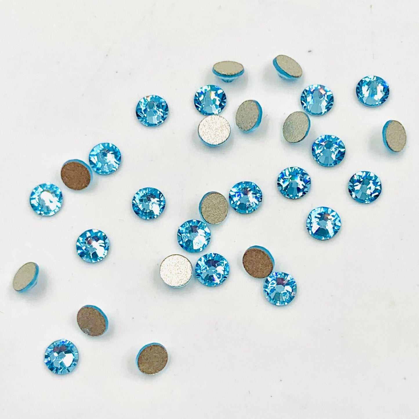 Premium Rhinestones Swarovski, 2058 Aquamarine Color Crystal Flatback No-Hotfix Rhinestones Gems stones (ss5 , ss7, ss9) Decorative Nail Art