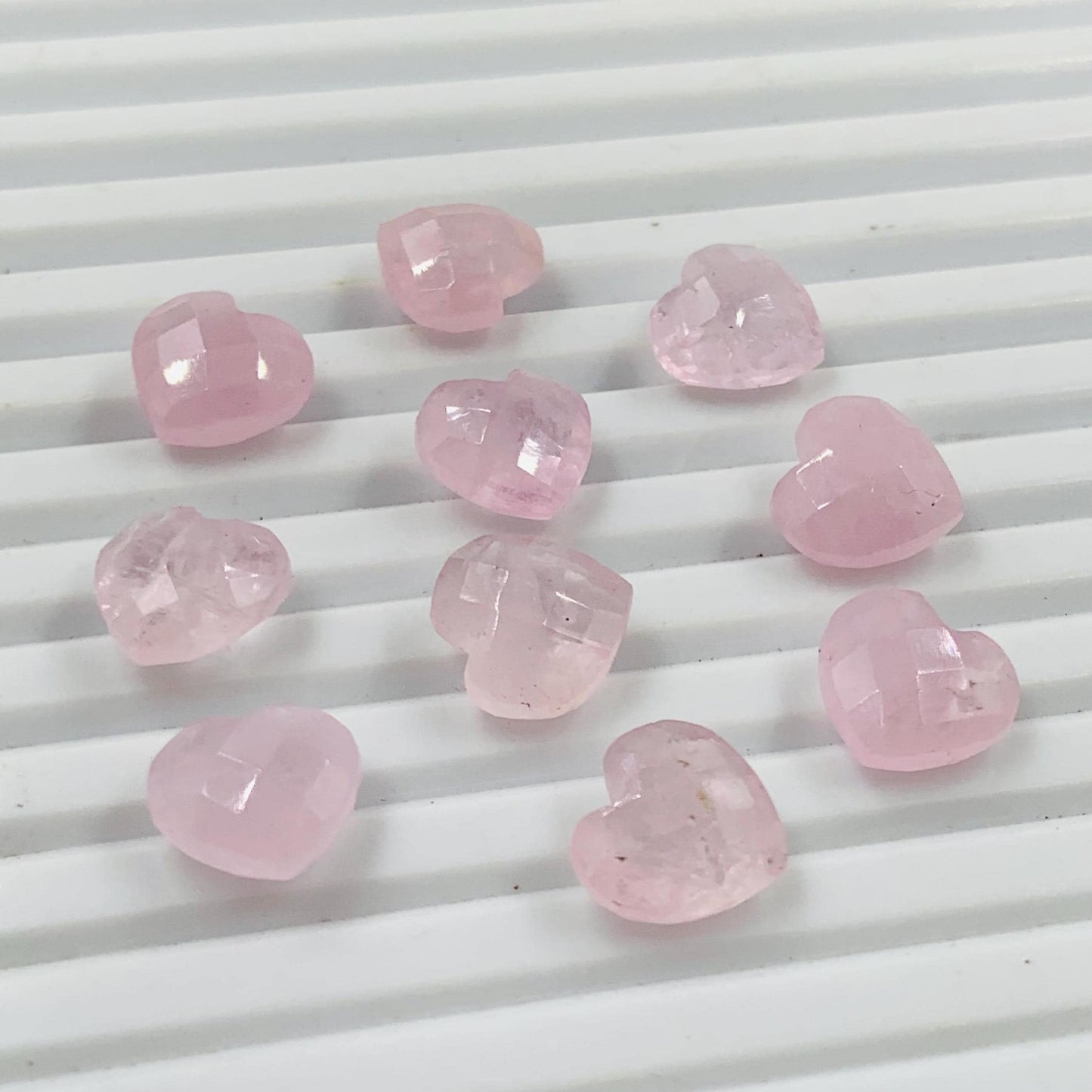 Natural Morganite Hand Carved Heart Shape Loose Gemstone Beads, Carved Heart Shape Gemstone Briolette Size 10mm