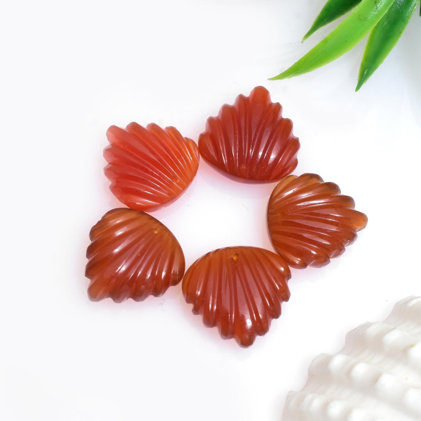10 pcs Carnelian Carved Fancy Shape Briolette Beads 15x15mm for Jewelry & Pendants