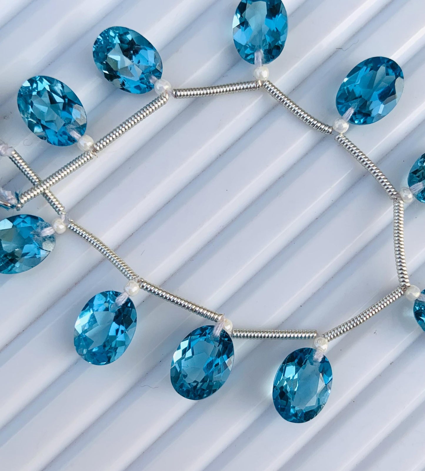 10pcs Natural London Blue Topaz Faceted Oval Cut Gemstone Beads