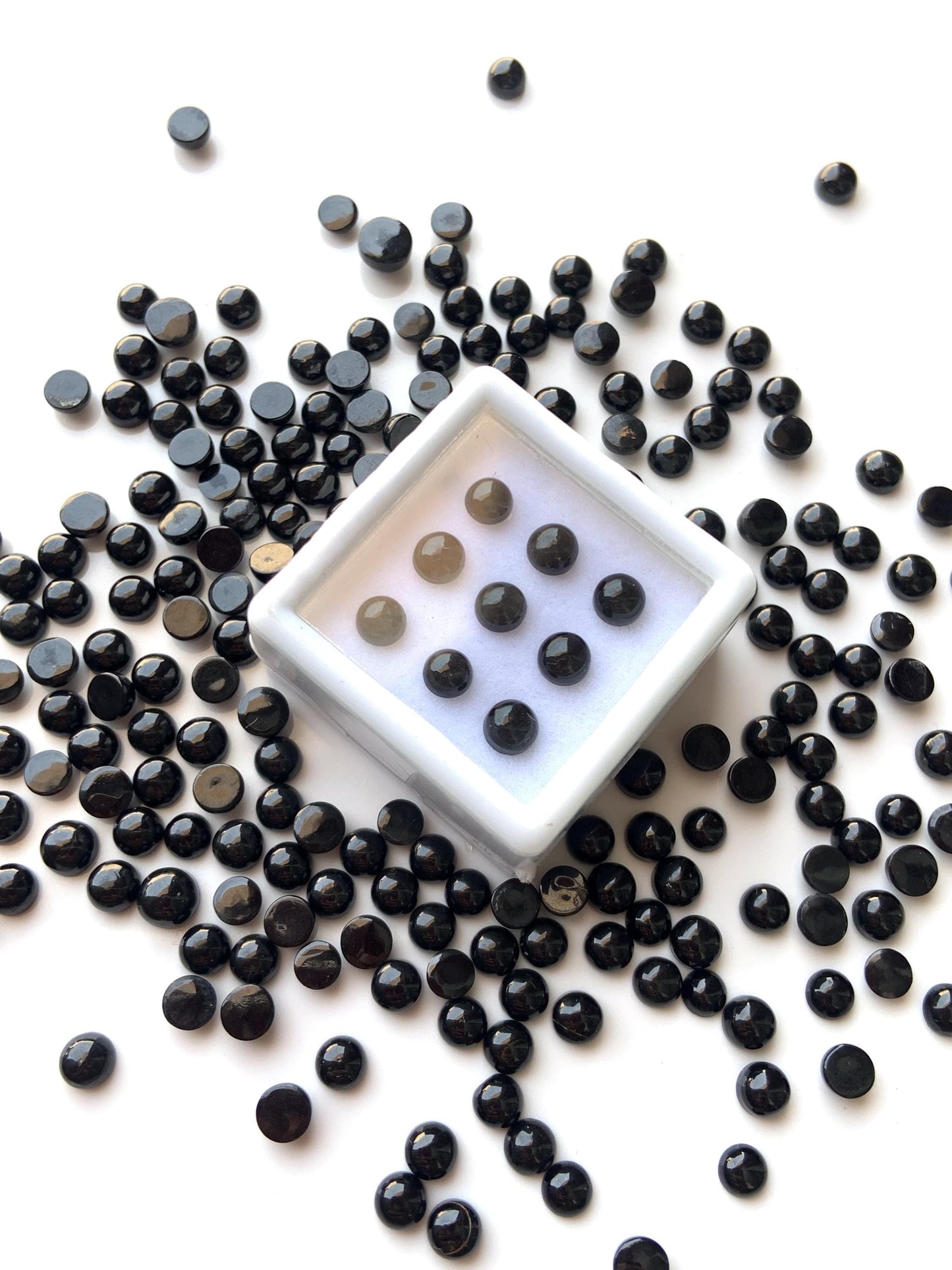 Black Tourmaline Cabochons: Smooth Round Gemstone, Jewelry Making - 10 Pcs