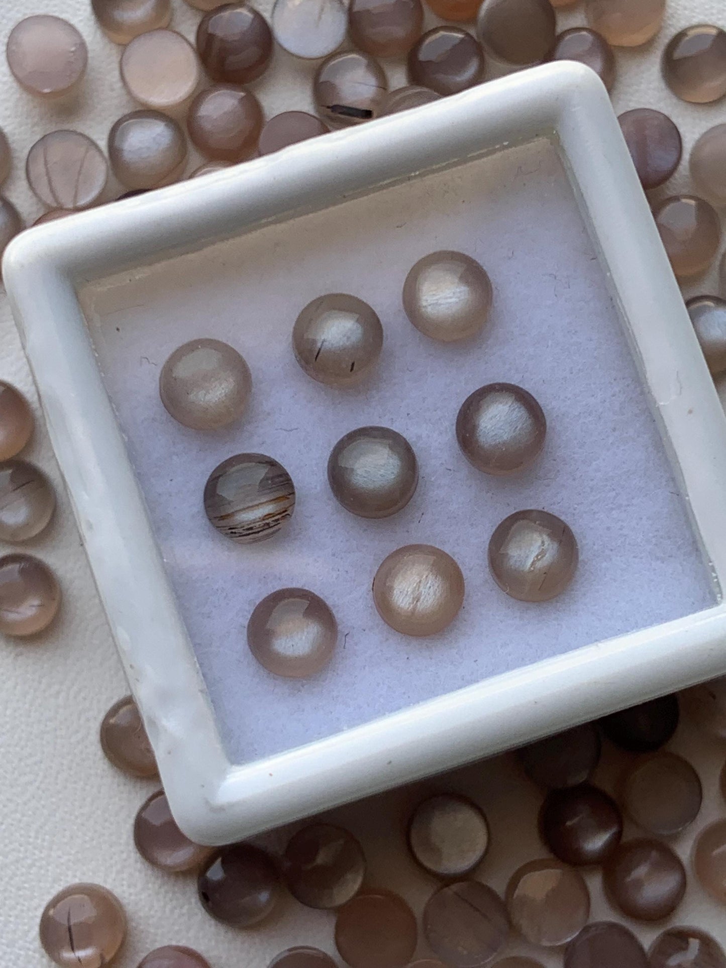 Natural Chocolate Moonstone Smooth Round Gemstone Cabochon, CALIBRATED Loose Stone Cab, Round Jewelry Cabochons Semi Precious Cabochons