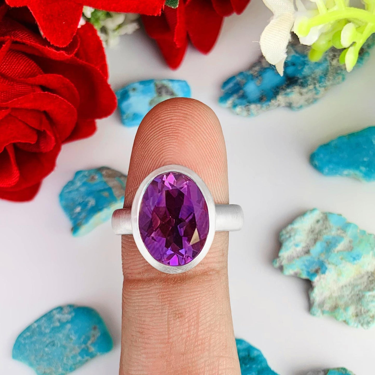 Faceted Oval Purple Amethyst Statement Ring in 925 Silver