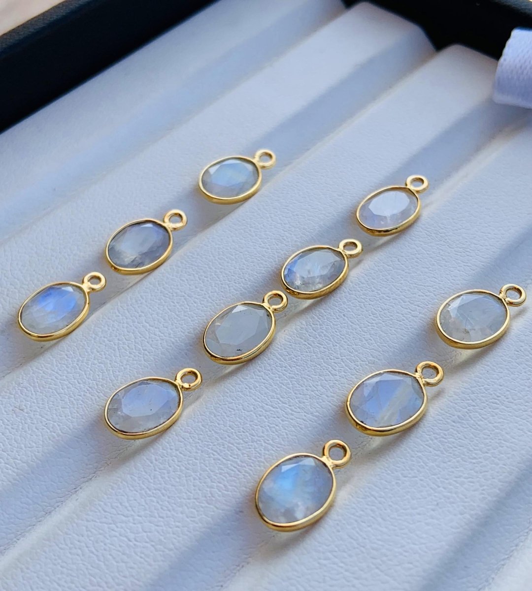 8x6 mm Faceted Rainbow Moonstone Connectors ~ Oval Bezel Link ~ Silver & Gold Charm for Earrings, Bracelets, and Birthstone Jewelry Supplies - BeadsBoatInc