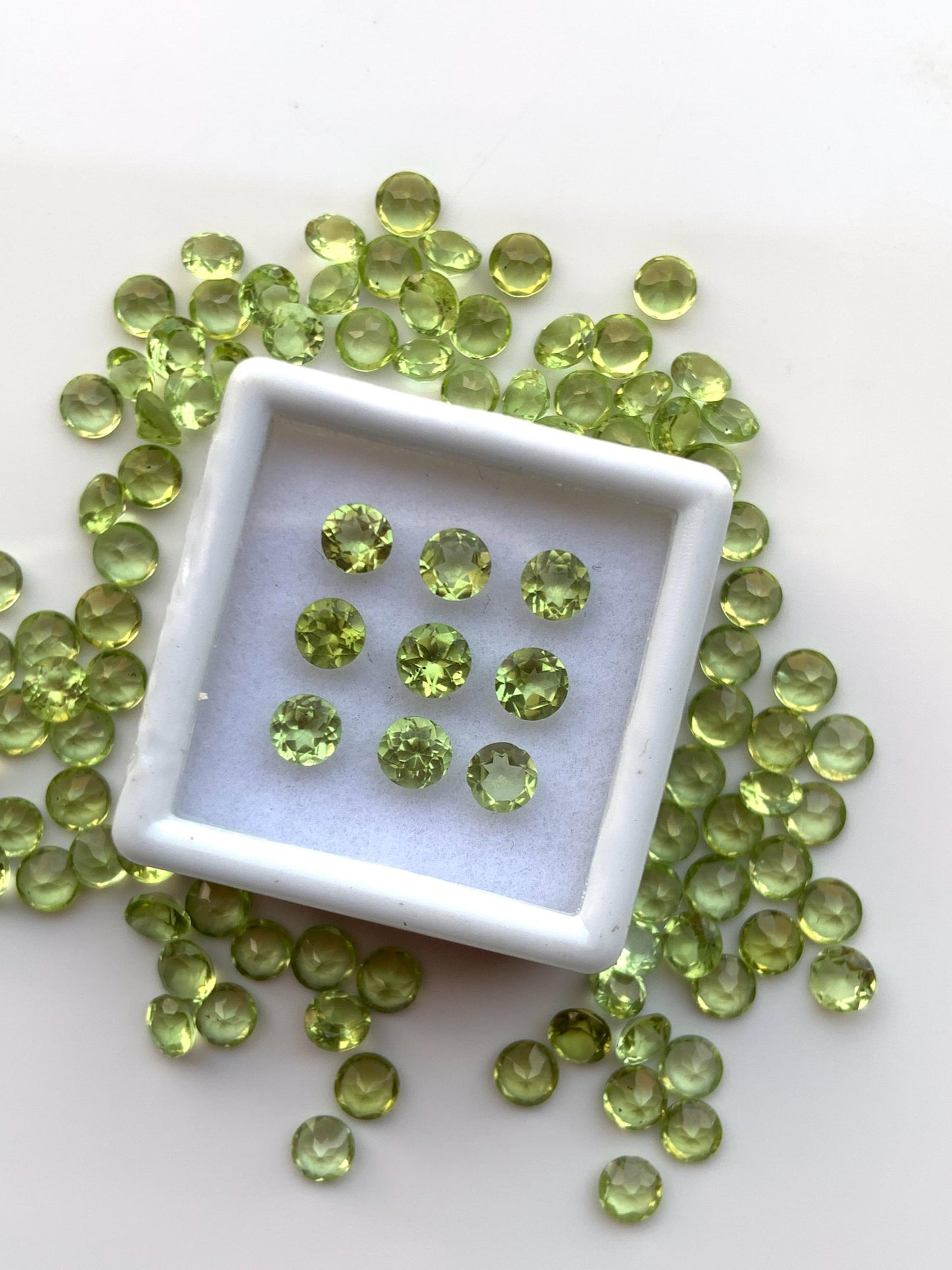 Natural Peridot Faceted Round Shape Cut Stone CALIBRATED Loose Stone Cut Round Jewelry Making Semi Precious Cut stone For ring, Gift for her