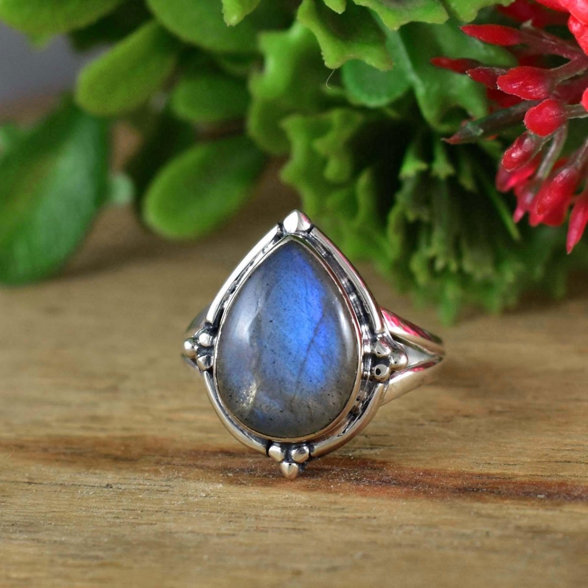 925 Sterling Silver Blue Labradorite Statement Ring - BeadsBoatInc
