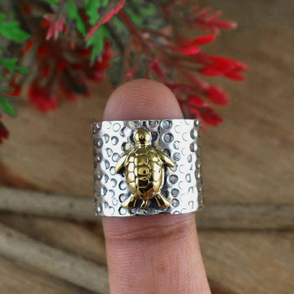 925 Sterling Silver Golden Turtle Hammered Ring - BeadsBoatInc