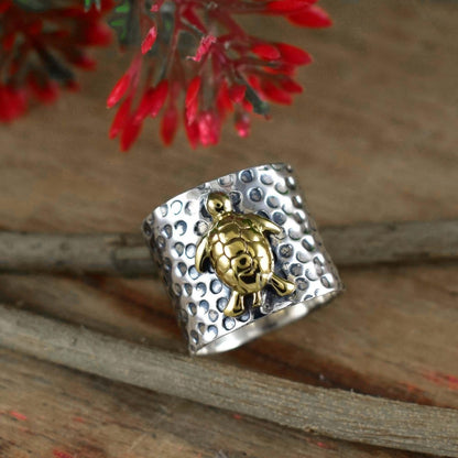 925 Sterling Silver Golden Turtle Hammered Ring - BeadsBoatInc