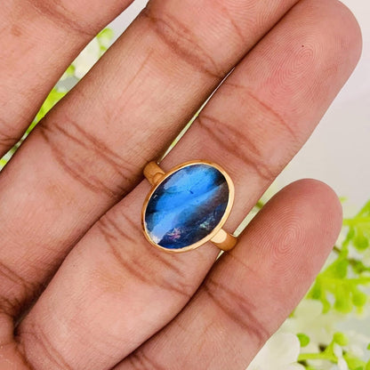 925 Sterling Silver Oval Labradorite Ring - Gold Plated - BeadsBoatInc