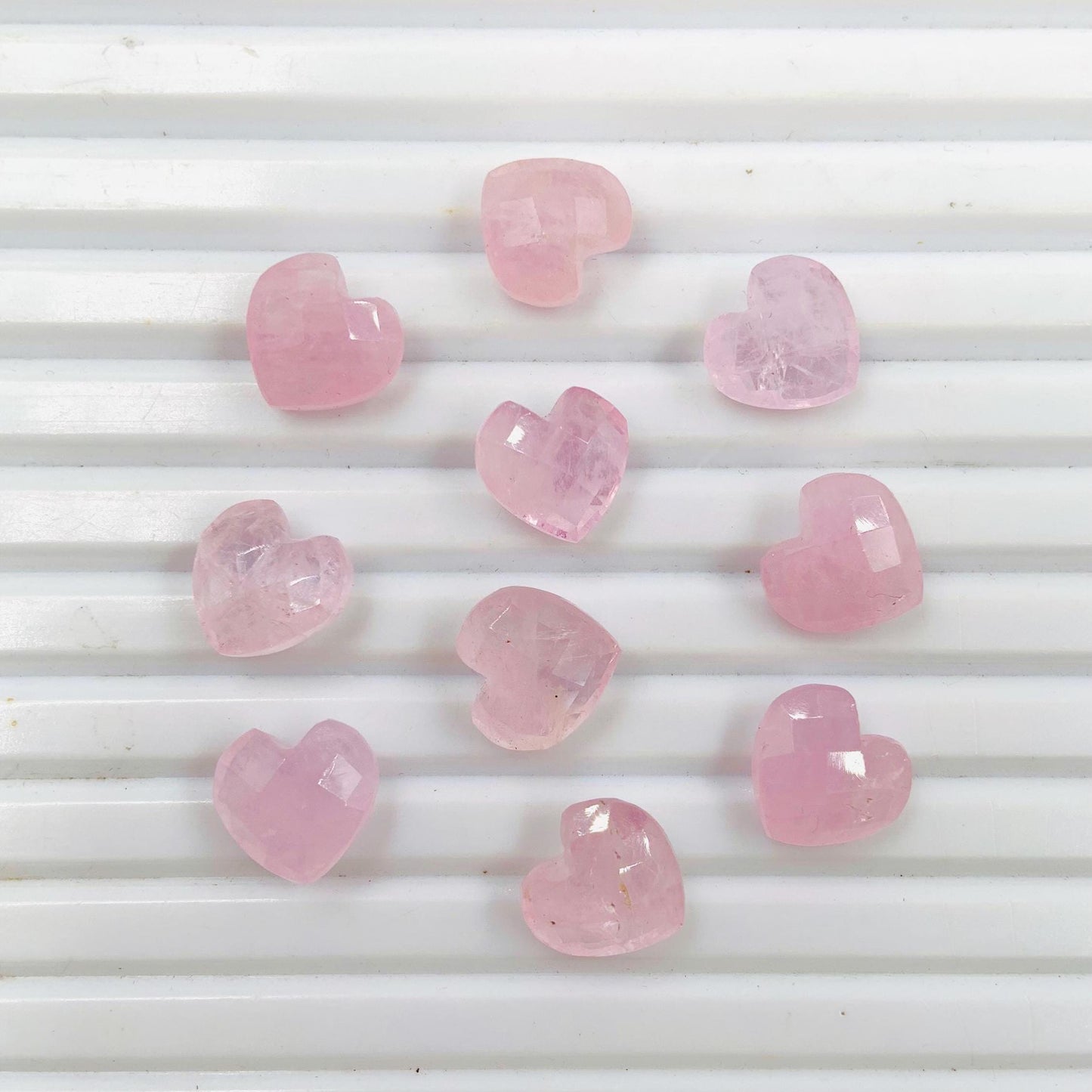 Natural Morganite Hand Carved Heart Shape Loose Gemstone Beads, Carved Heart Shape Gemstone Briolette Size 10mm