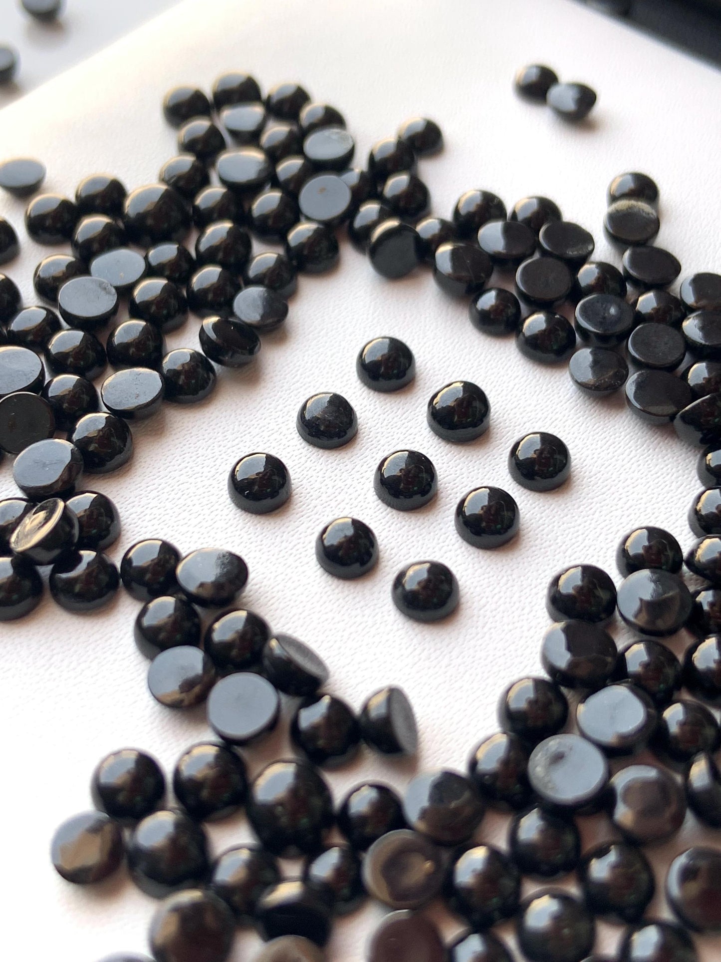 Black Tourmaline Cabochons: Smooth Round Gemstone, Jewelry Making - 10 Pcs