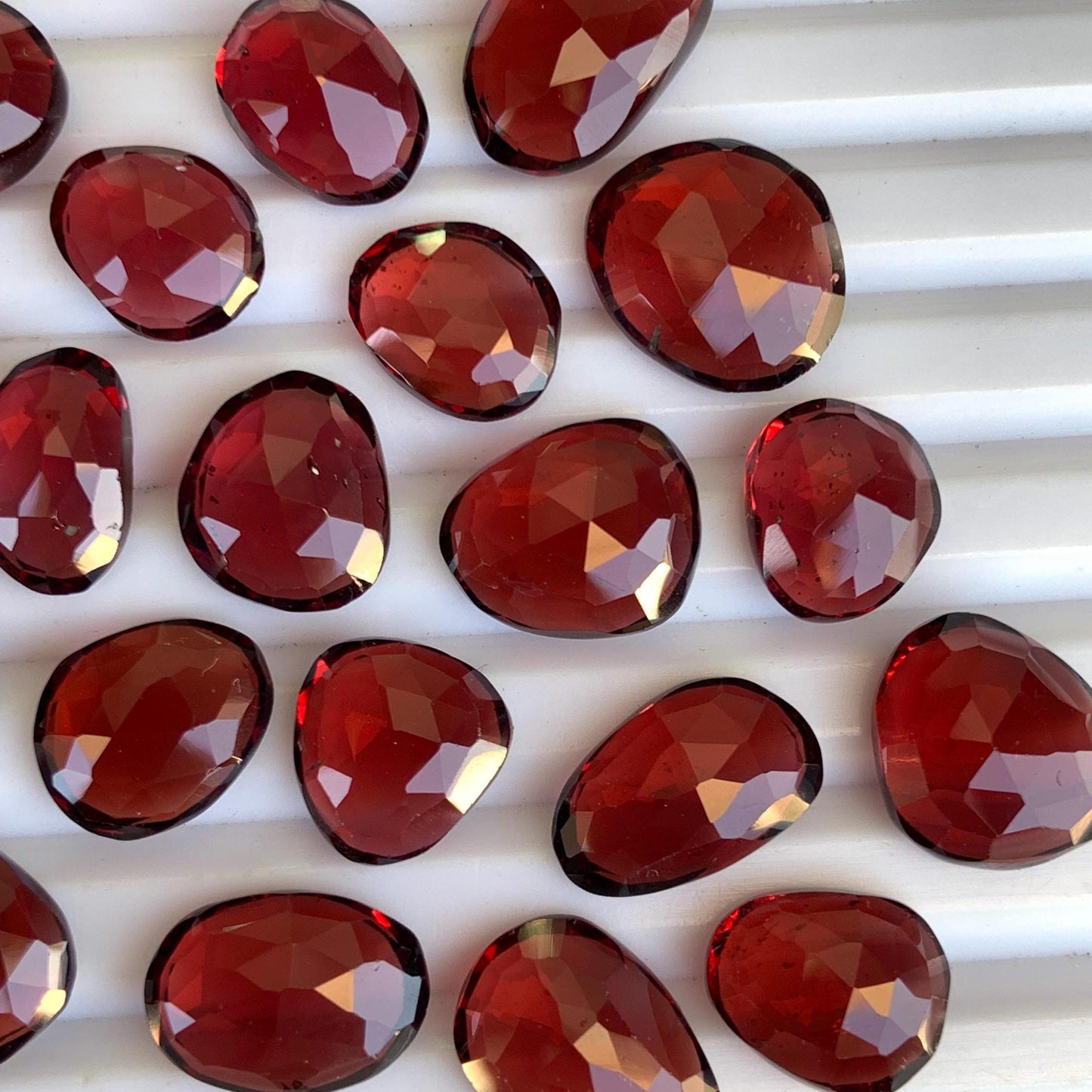 10 Pieces Natural Red Garnet Rose Cut Slices Cabochons Faceted Rose Cut Flat Back Cabochons, Rose Cut Loose Gemstone, Garnet Gemstone Slices