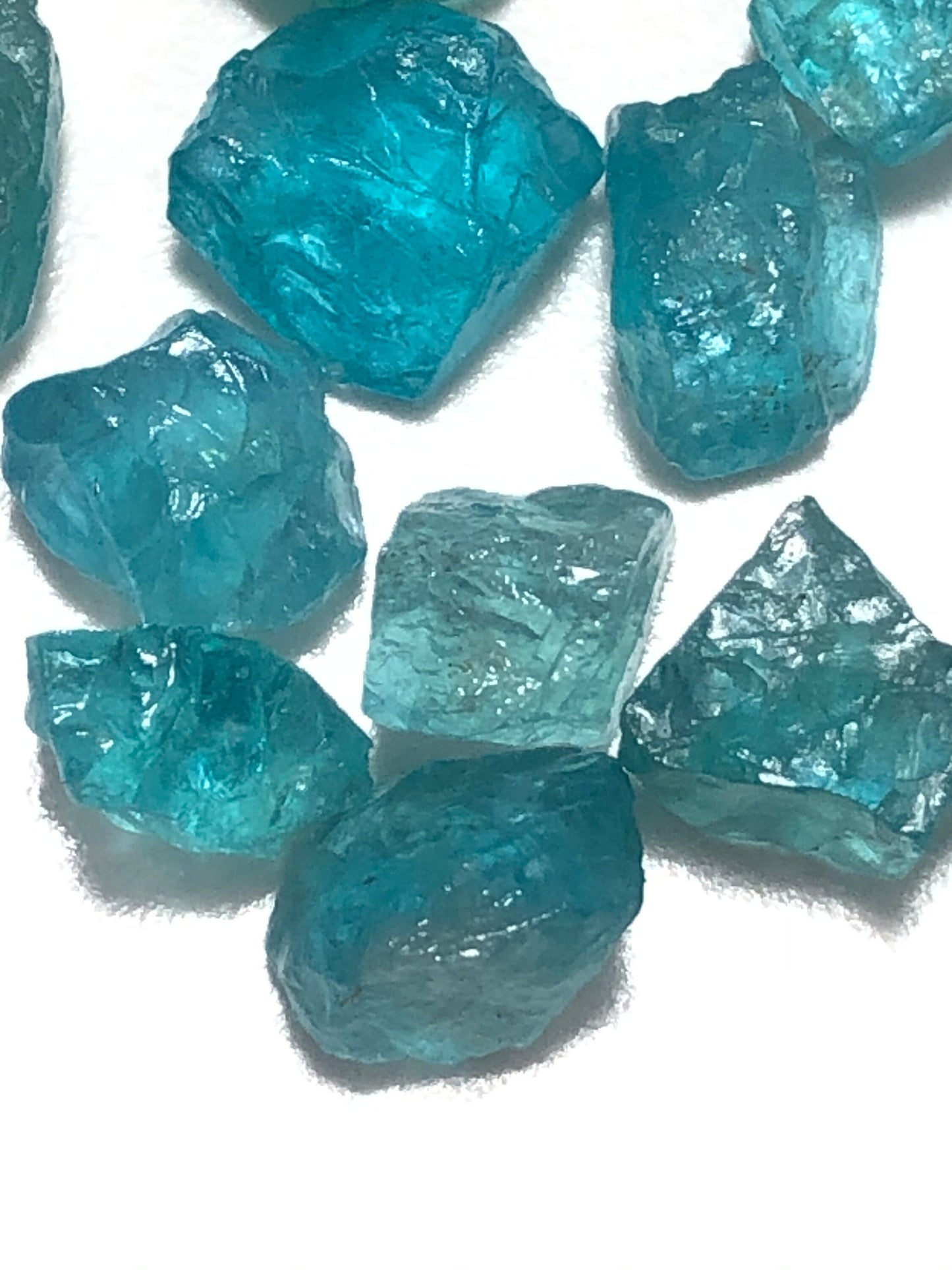 50 Pieces Raw 8-12 MM Raw Blue Apatite Gemstone,Natural Blue Apatite Raw Stone,Apatite Rough Gemstone,Apatite Raw Loose Gemstone Rough