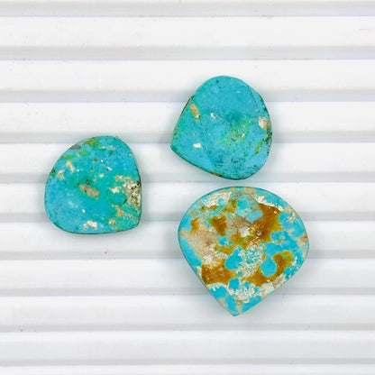 3 Pcs Lot Natural Arizona turquoise Smooth Heart shape Gemstone CALIBRATED Loose Stone Cab, heart Jewelry Making Cabochon Semi Precious Cabs
