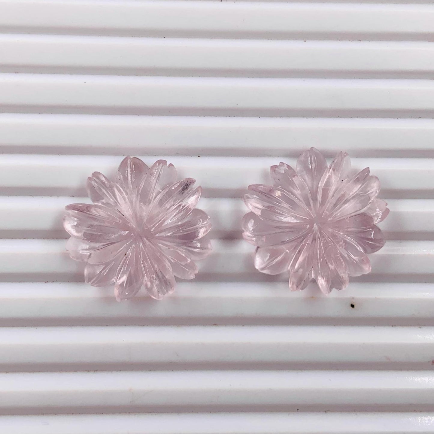 1 Pair Natural Rose Quartz Hand Carved Flower Shape Briolette Beads, Carved Flower shape jewelry making Pair Gemstone Size -24x24X4mm
