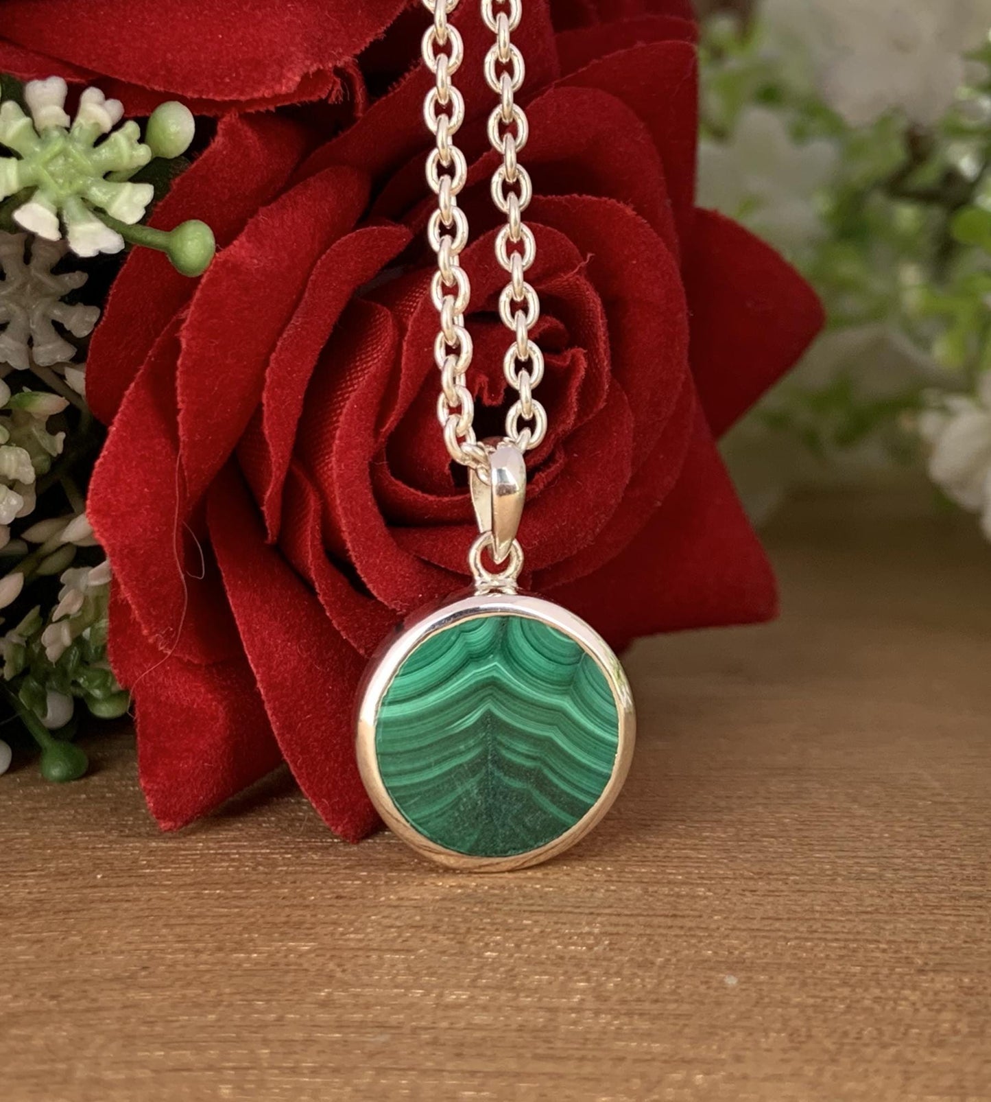 Silver Malachite Necklace – Dainty Green Pendant