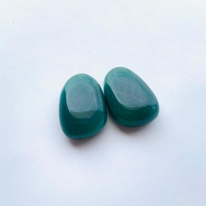 Natural Green jasper Smooth tumble shape Gemstone Size 20x30x11mm Side drill tumble for wedding jewelry Earring Making gemstone gift for her