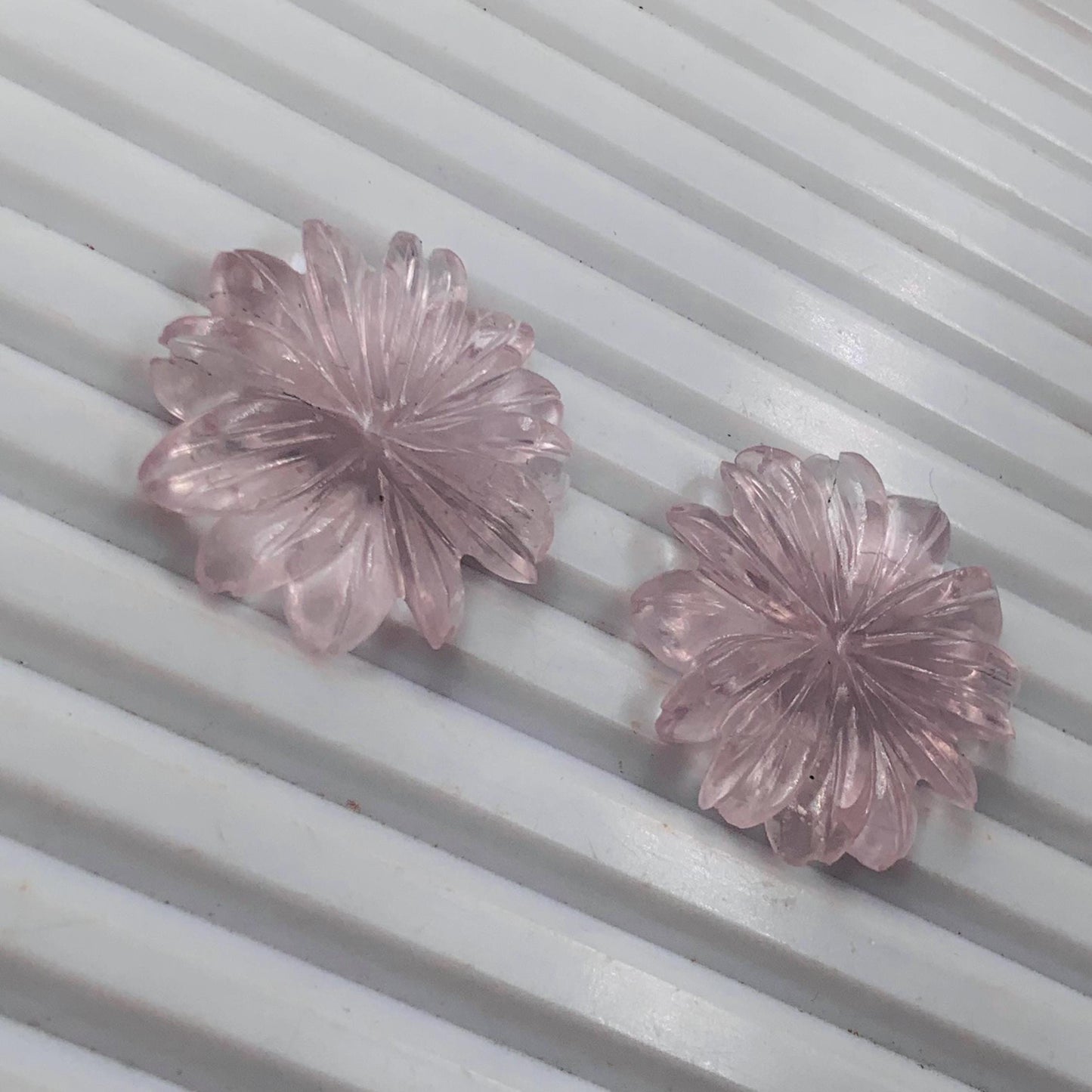 1 Pair Natural Rose Quartz Hand Carved Flower Shape Briolette Beads, Carved Flower shape jewelry making Pair Gemstone Size -24x24X4mm