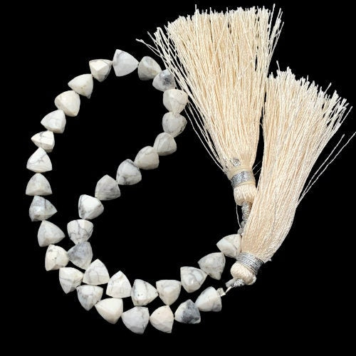 Natural Howlite Faceted Briolette Trillion Shape gemstone beads, Straight Drilled, 8 Inches Strand, Size 6mm BBI959