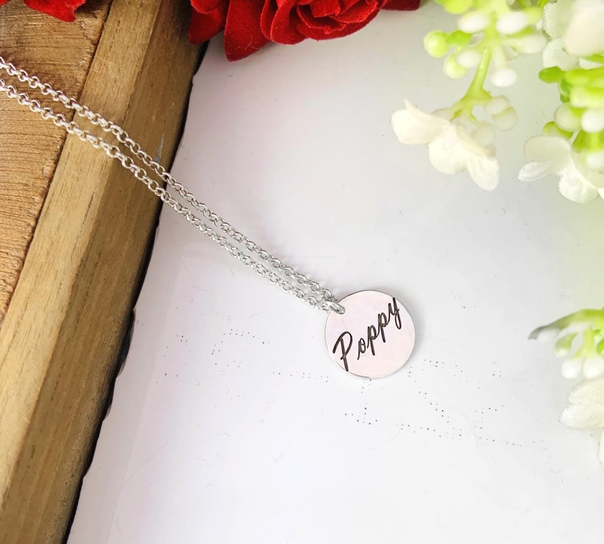 Custom Name Necklace – Dainty 18K Gold Plated Personalized Round Pendant - BeadsBoatInc