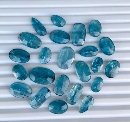 10 Pieces Natural Teal Kyanite Rose Cut Slices Cabochons, Faceted Rose Cut Flat Back Loose Gemstones, Teal kyanite Gemstone Slices Cut