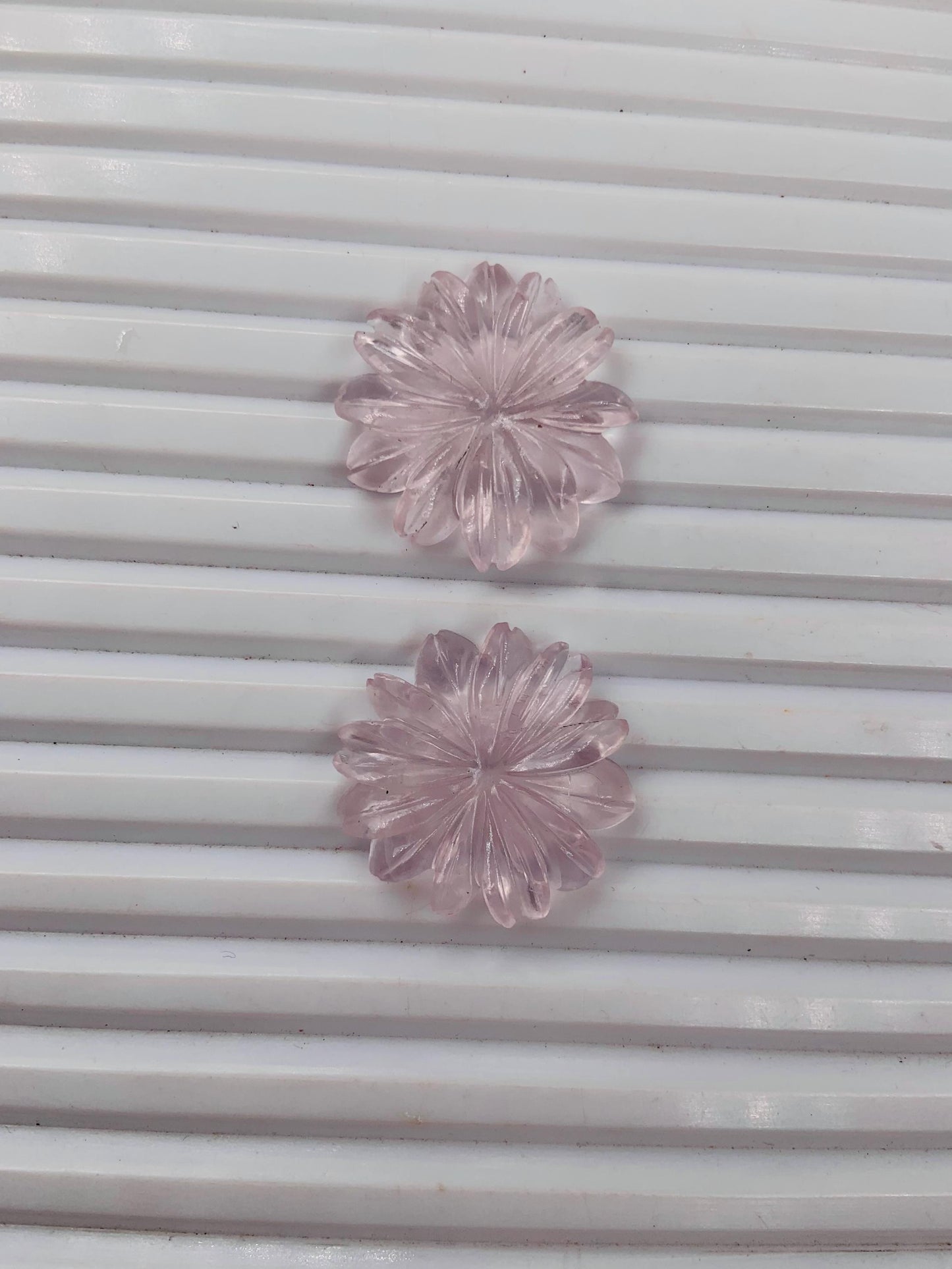 1 Pair Natural Rose Quartz Hand Carved Flower Shape Briolette Beads, Carved Flower shape jewelry making Pair Gemstone Size -24x24X4mm