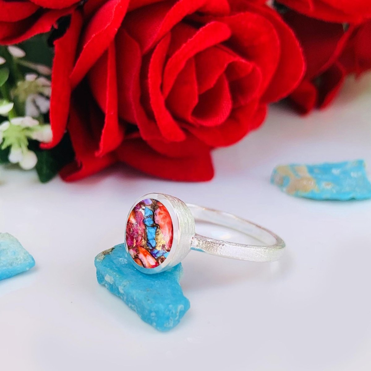 Dainty Oyster Pink Turquoise Solitaire Ring in 925 Silver - BeadsBoatInc